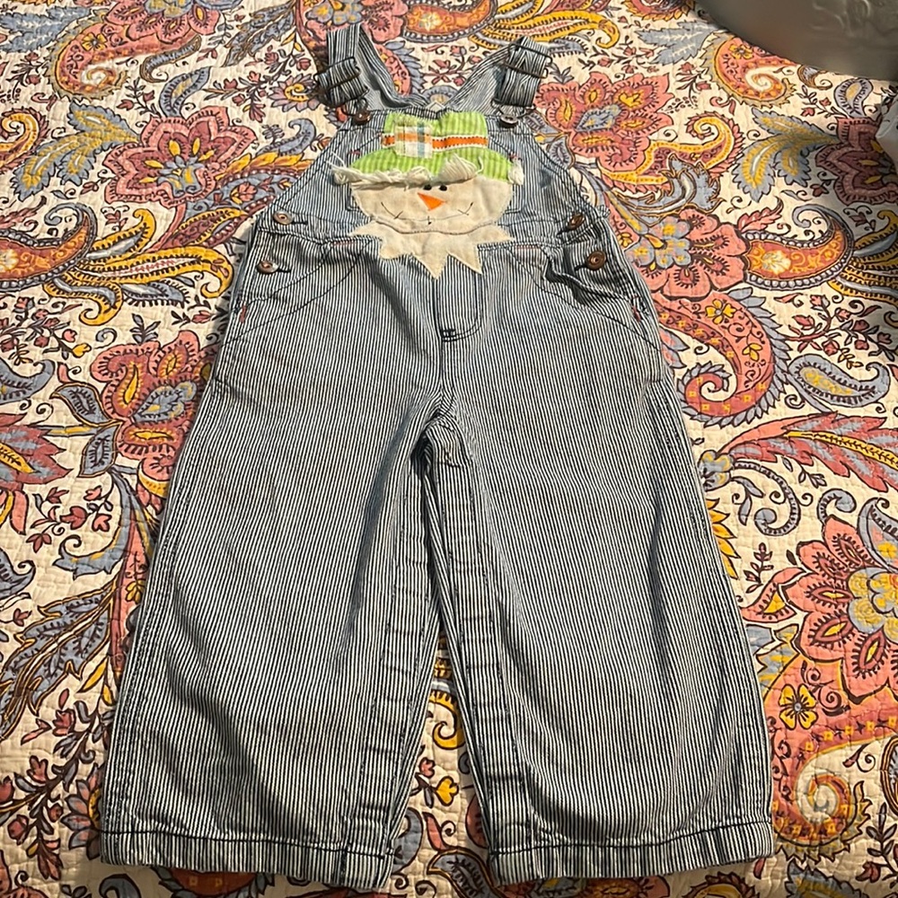 Scarecrow overalls